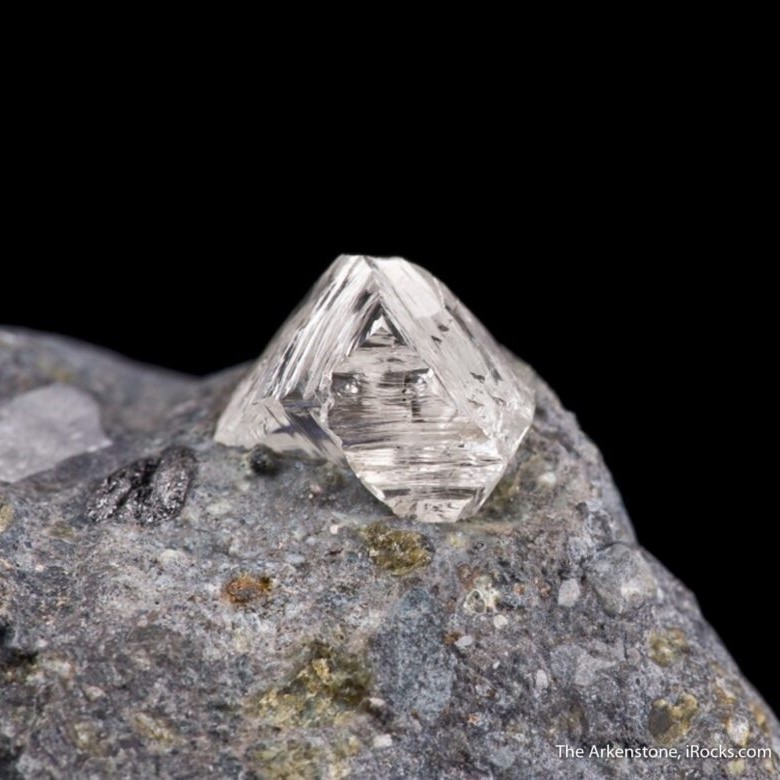 How do I identify natural rough, raw & uncut diamonds? - Diamond Guild  Australia
